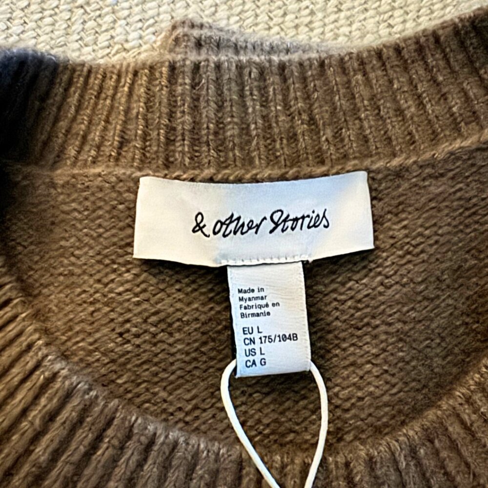 & Other Stories Brown Crewneck Sweater - Picture 4 of 6
